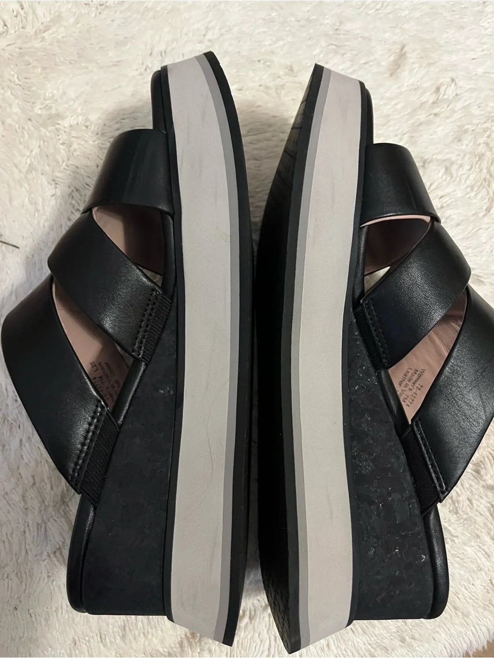 Johnston & Murphy platform sandal 7